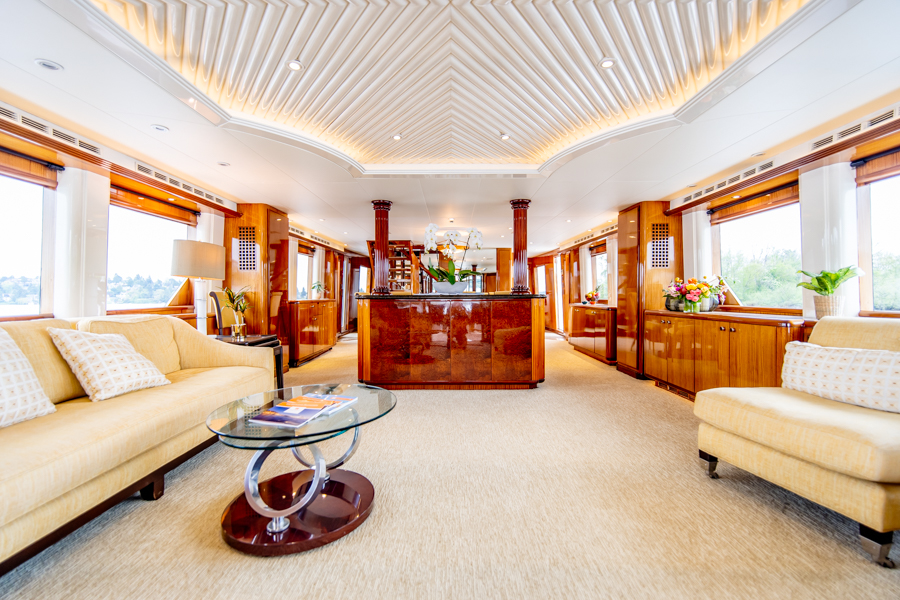 SUMMERTIME II AVAILABLE FOR CHARTER